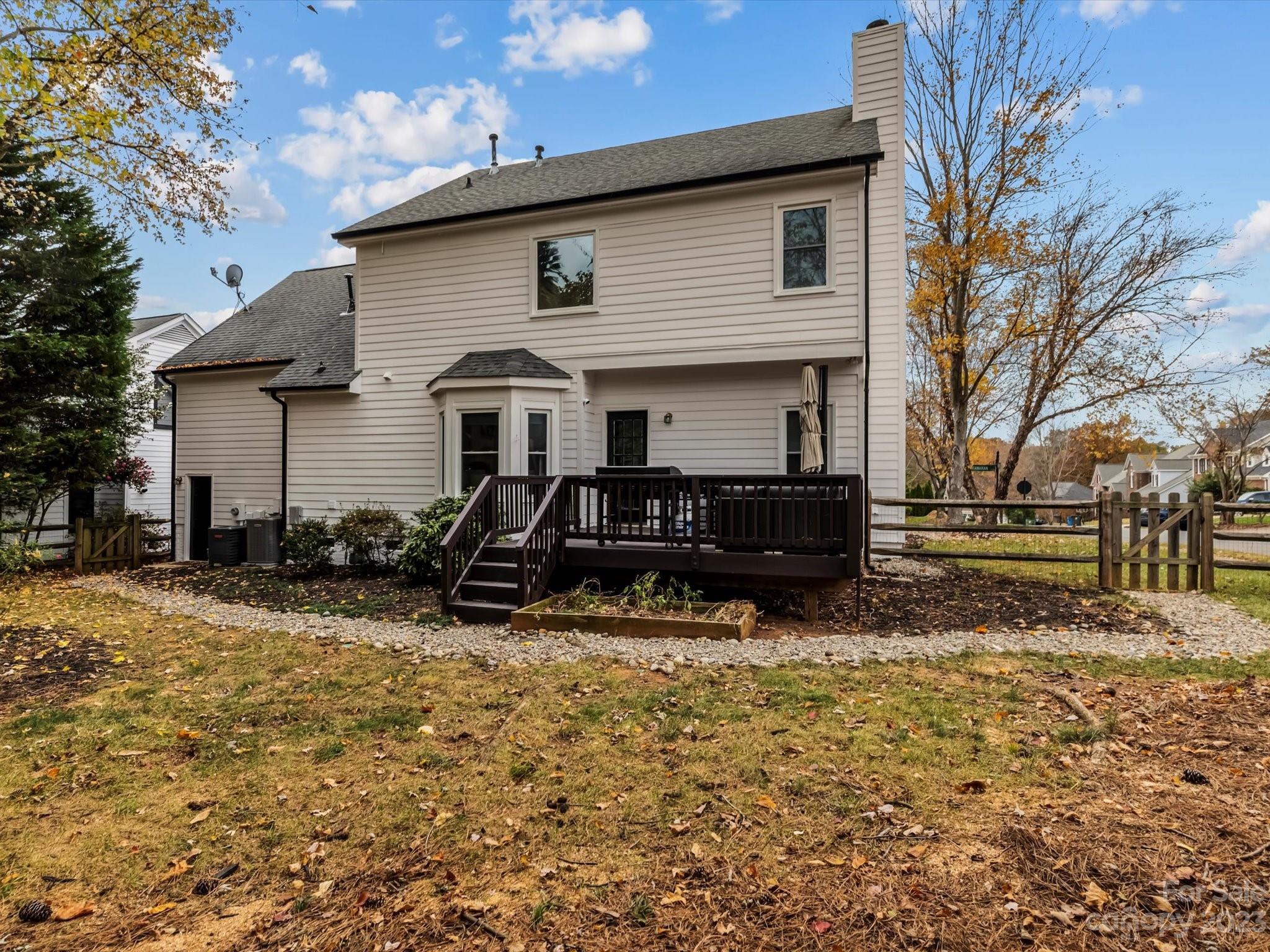 Blue Stone Harbor - Residential