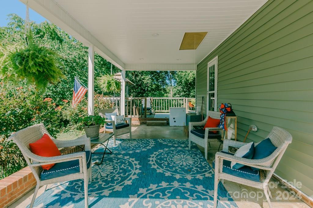 Pine Knolls - Residential