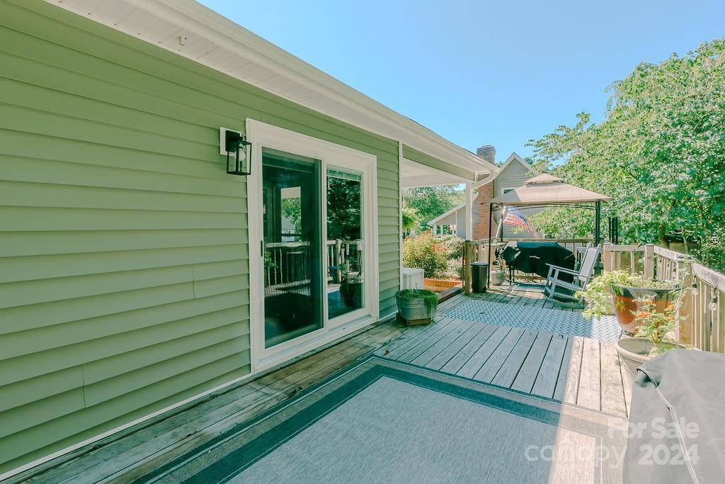 Pine Knolls - Residential