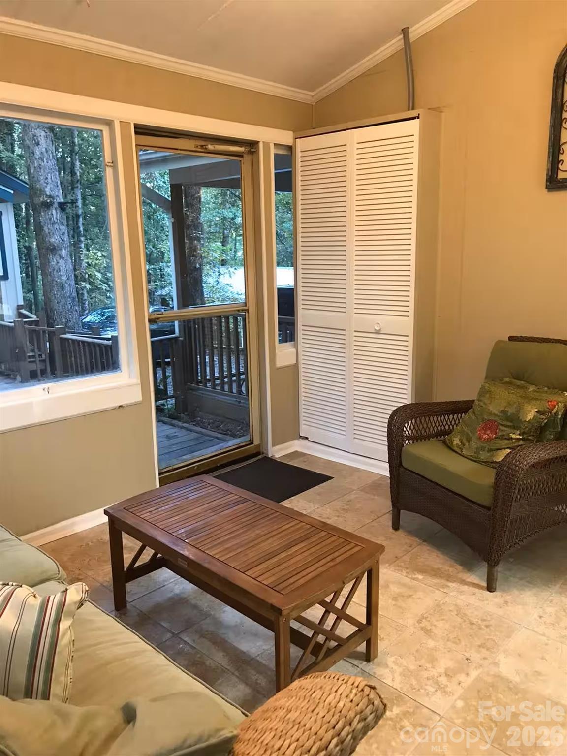 Line Runner Ridge - Residential