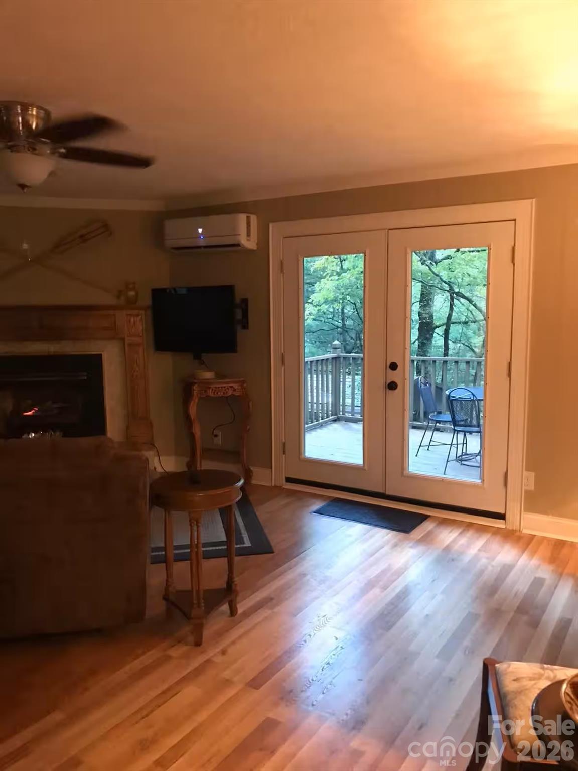 Line Runner Ridge - Residential