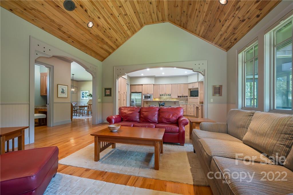 Caroland Farms - Residential