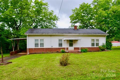 Single Family Residence in Mooresboro NC 125 West Street.jpg