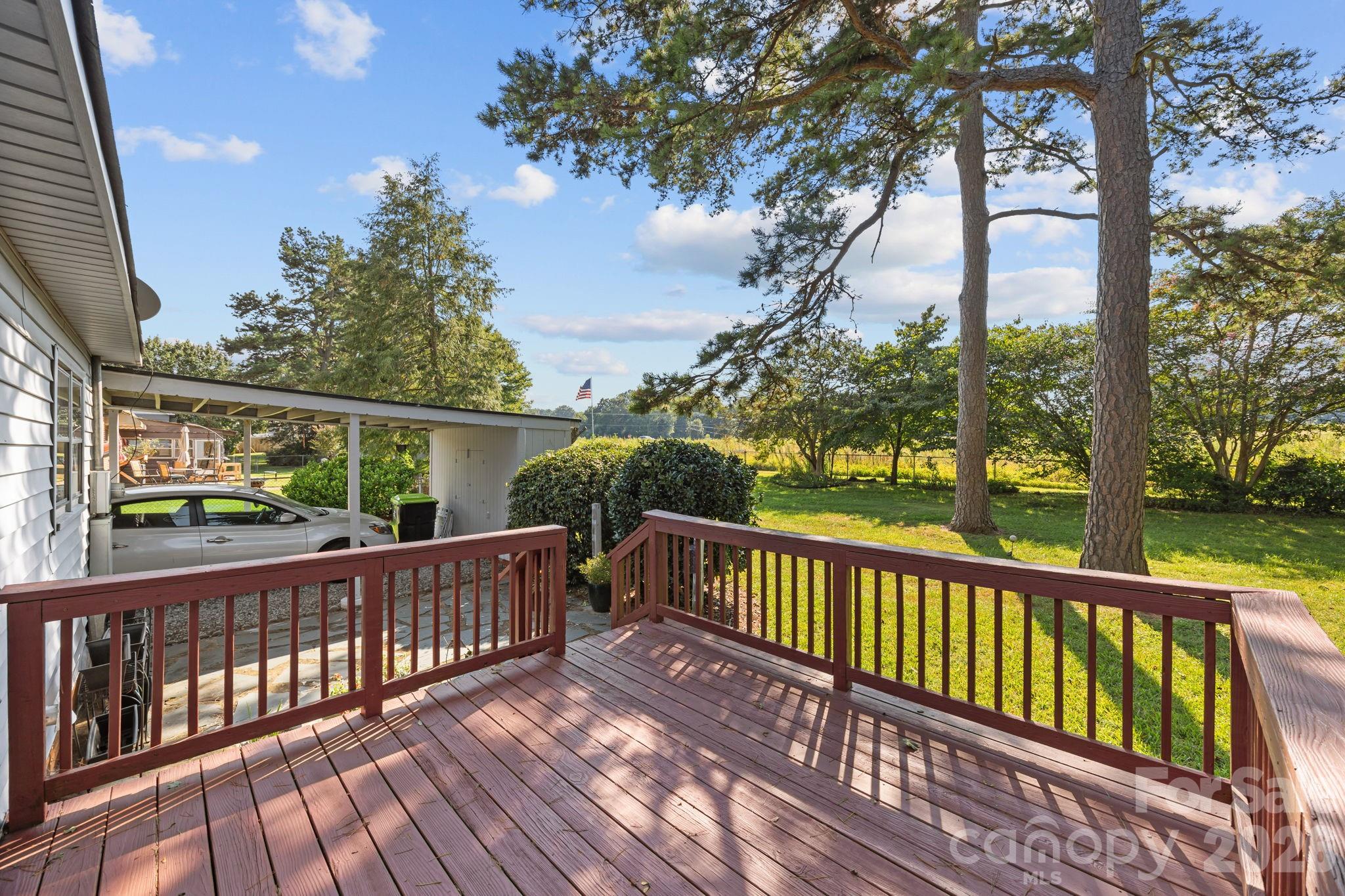 Pine Needles - Residential