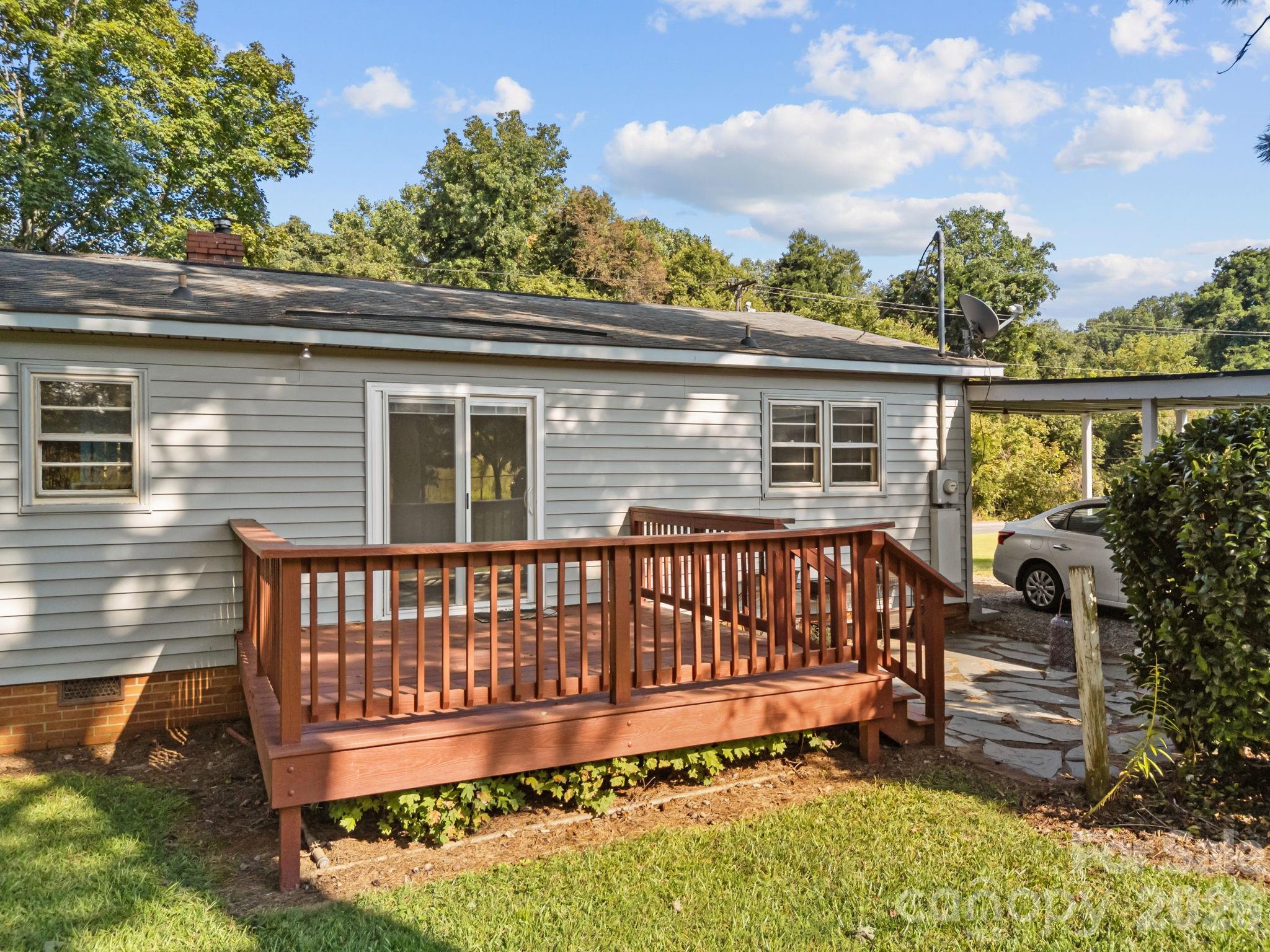 Pine Needles - Residential