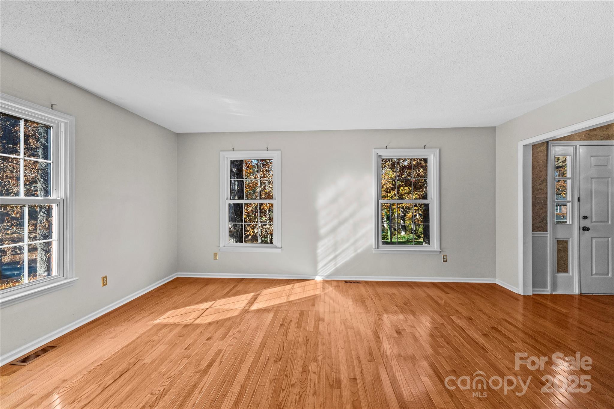 2020 Dawnshire Drive