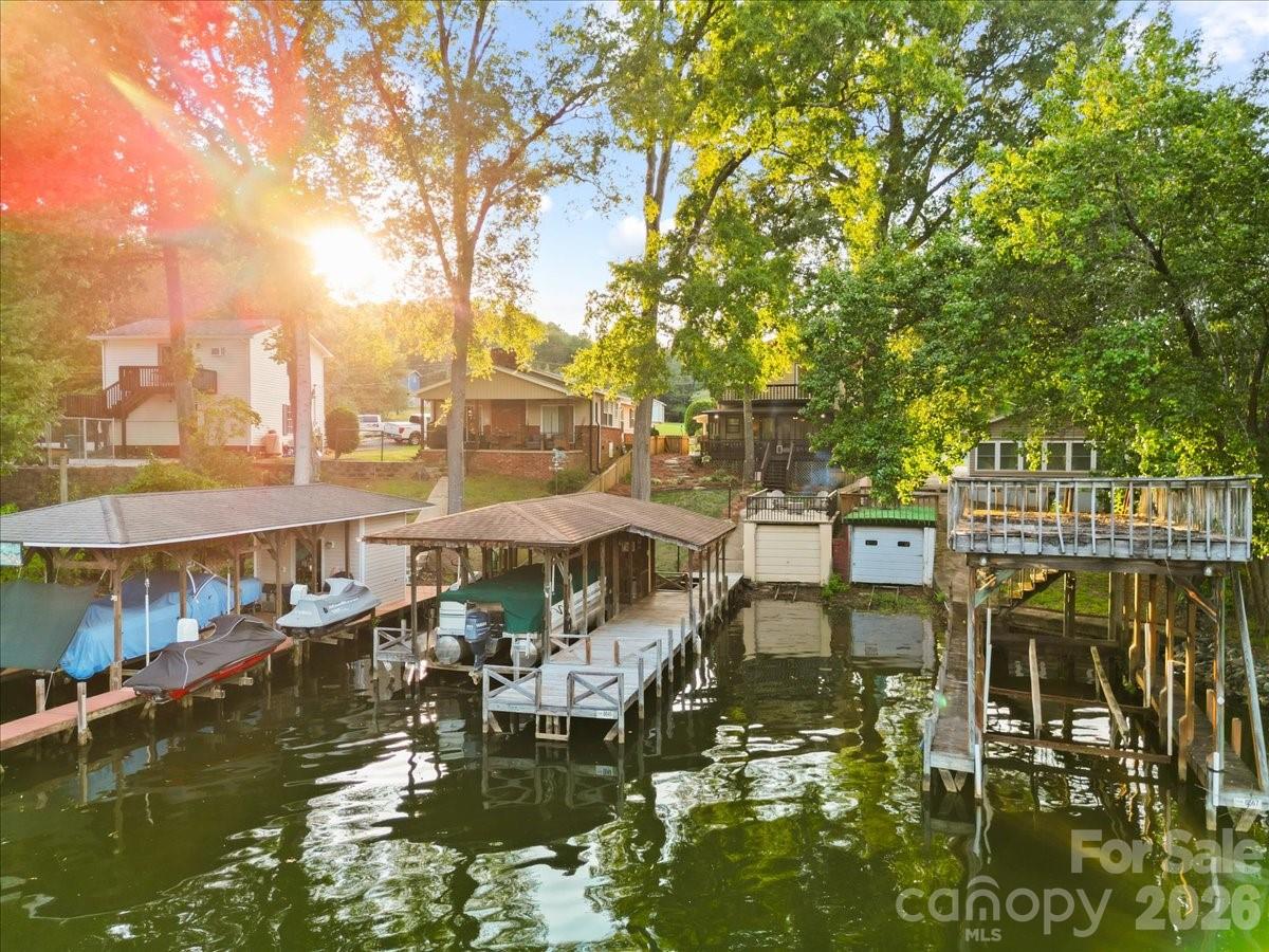 162 Vineyard Road
