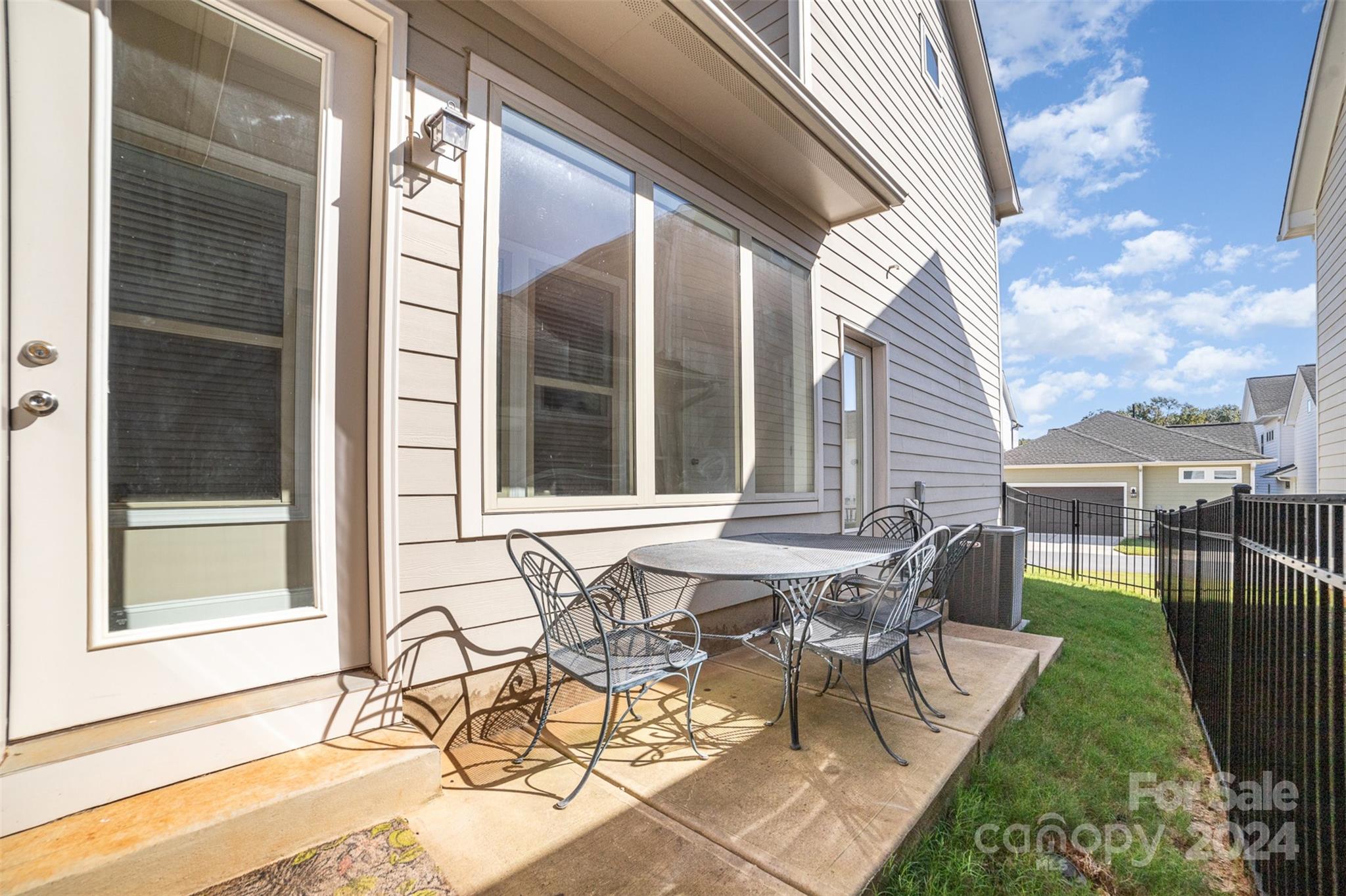 Waverly - Residential