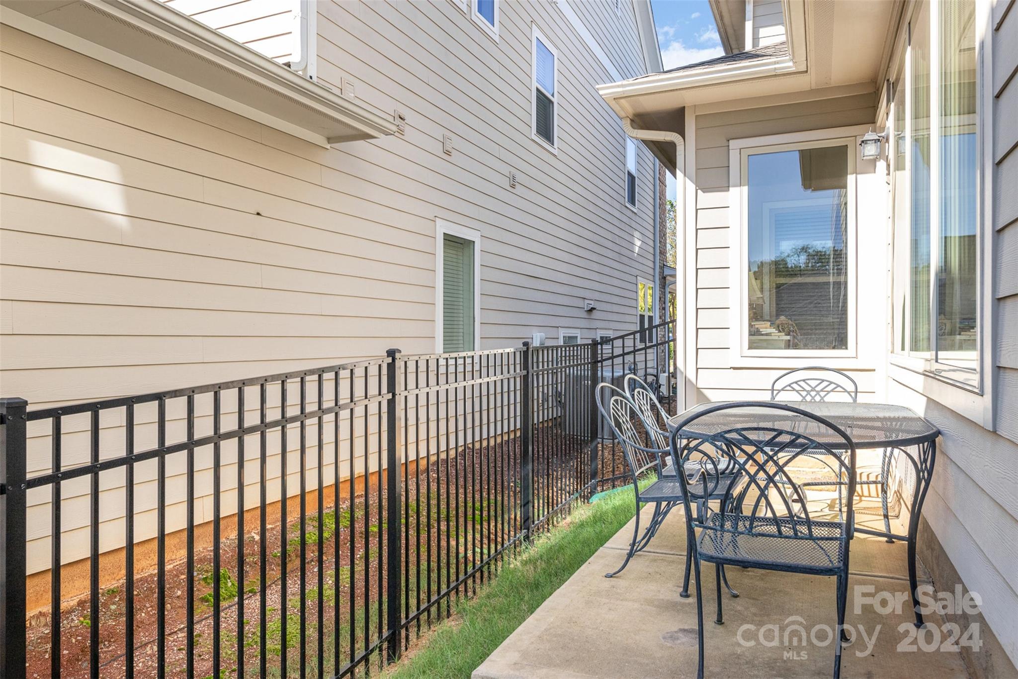 Waverly - Residential