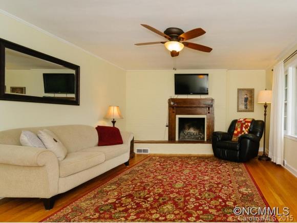 B B Massagee - Residential