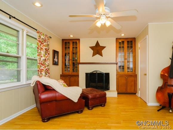 B B Massagee - Residential