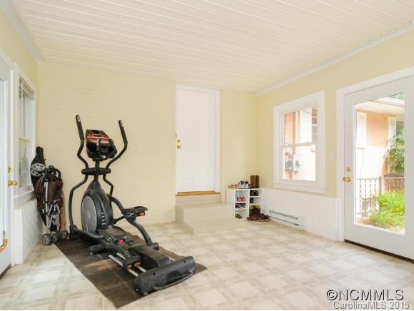 B B Massagee - Residential