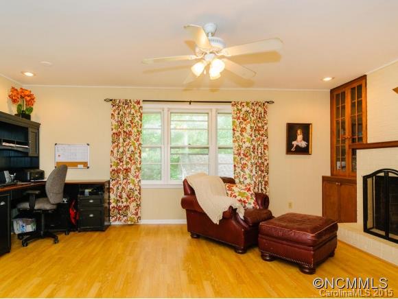 B B Massagee - Residential