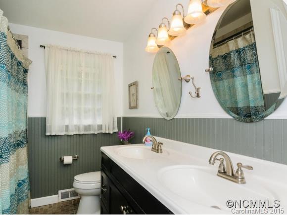 B B Massagee - Residential