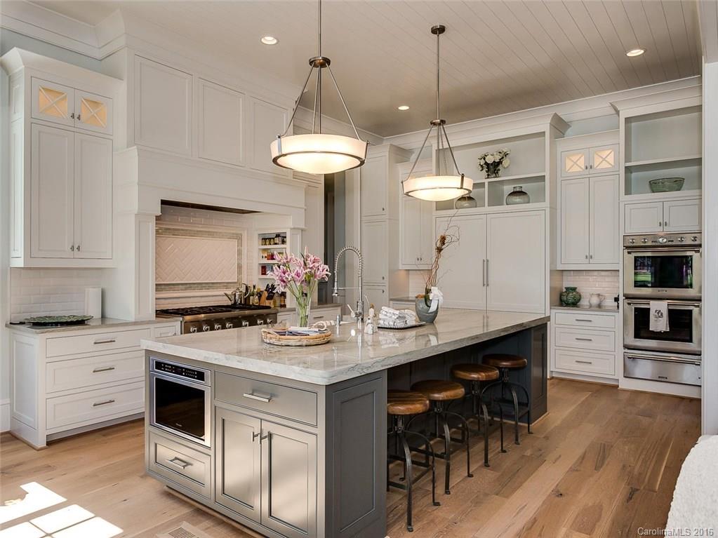 Seven Eagles - Residential