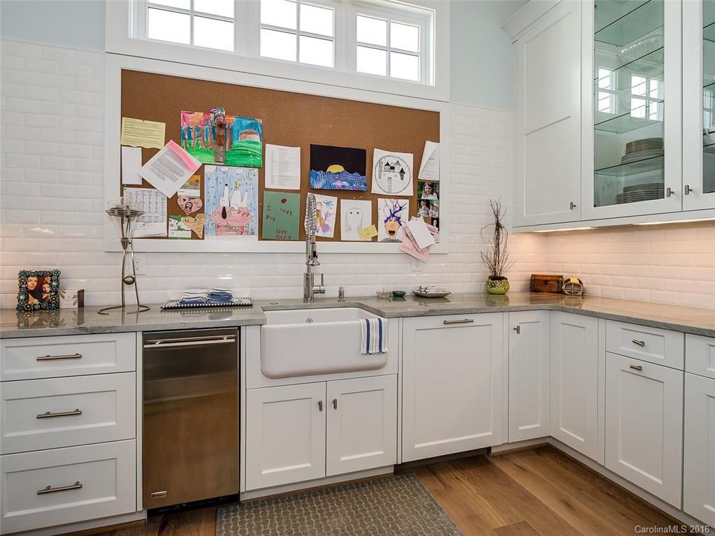 Seven Eagles - Residential