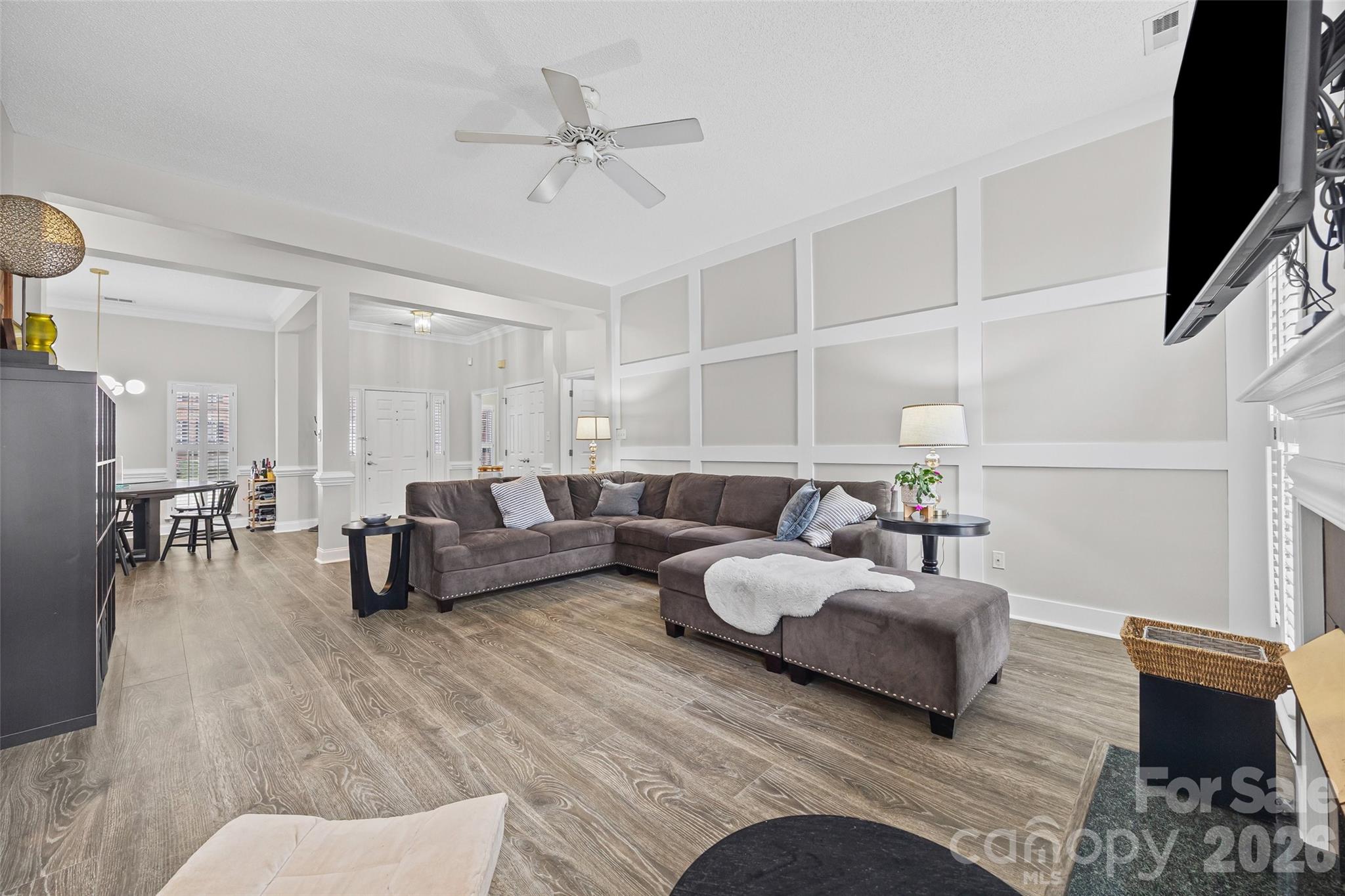 Wiltshire Manor - Residential