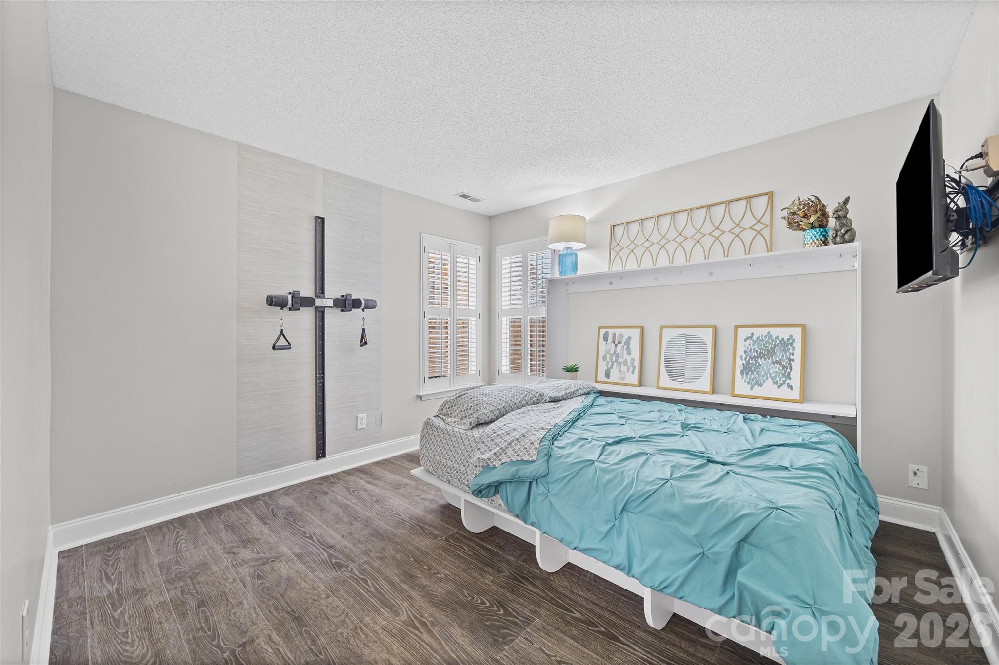 Wiltshire Manor - Residential