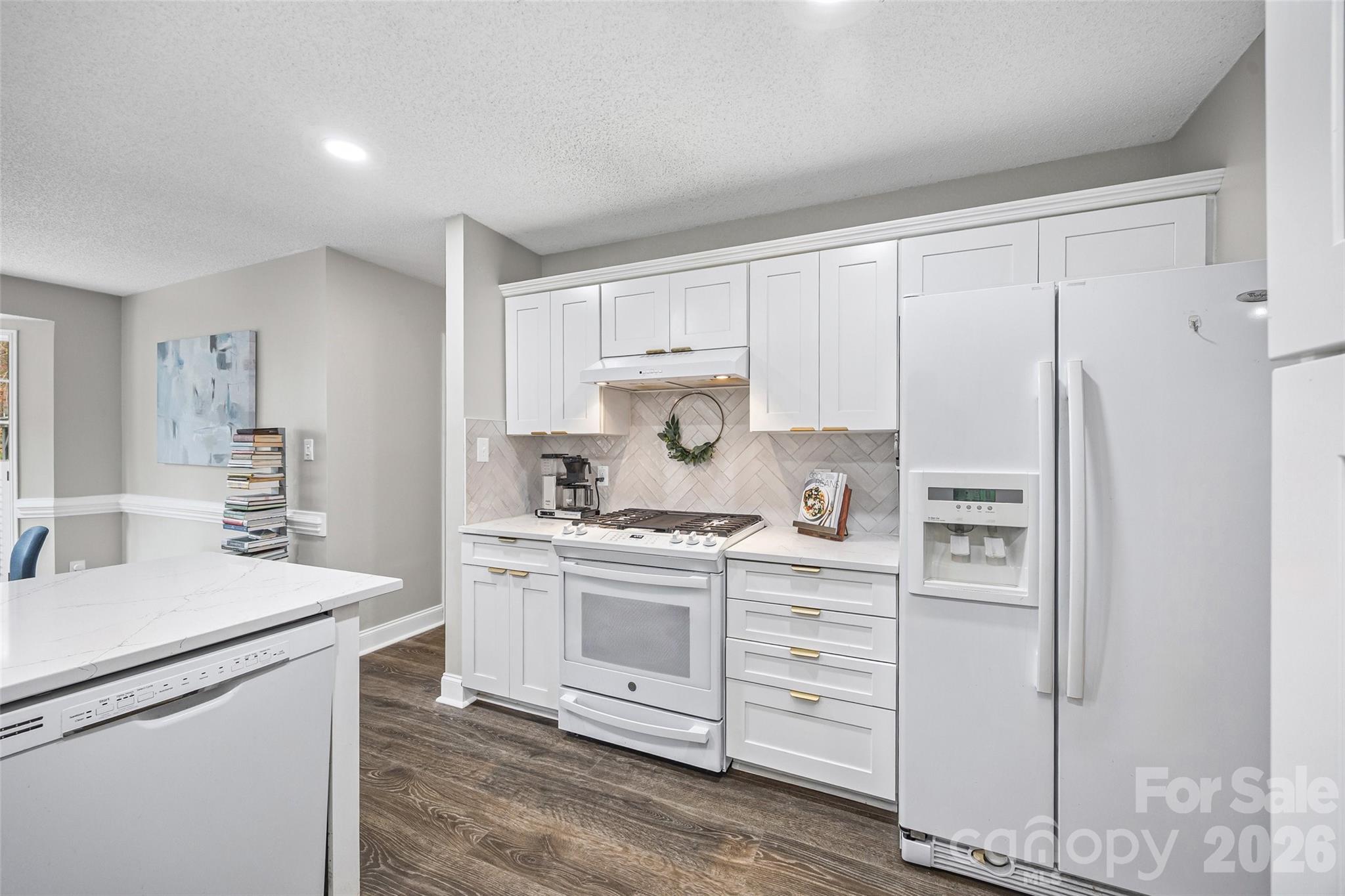 Wiltshire Manor - Residential