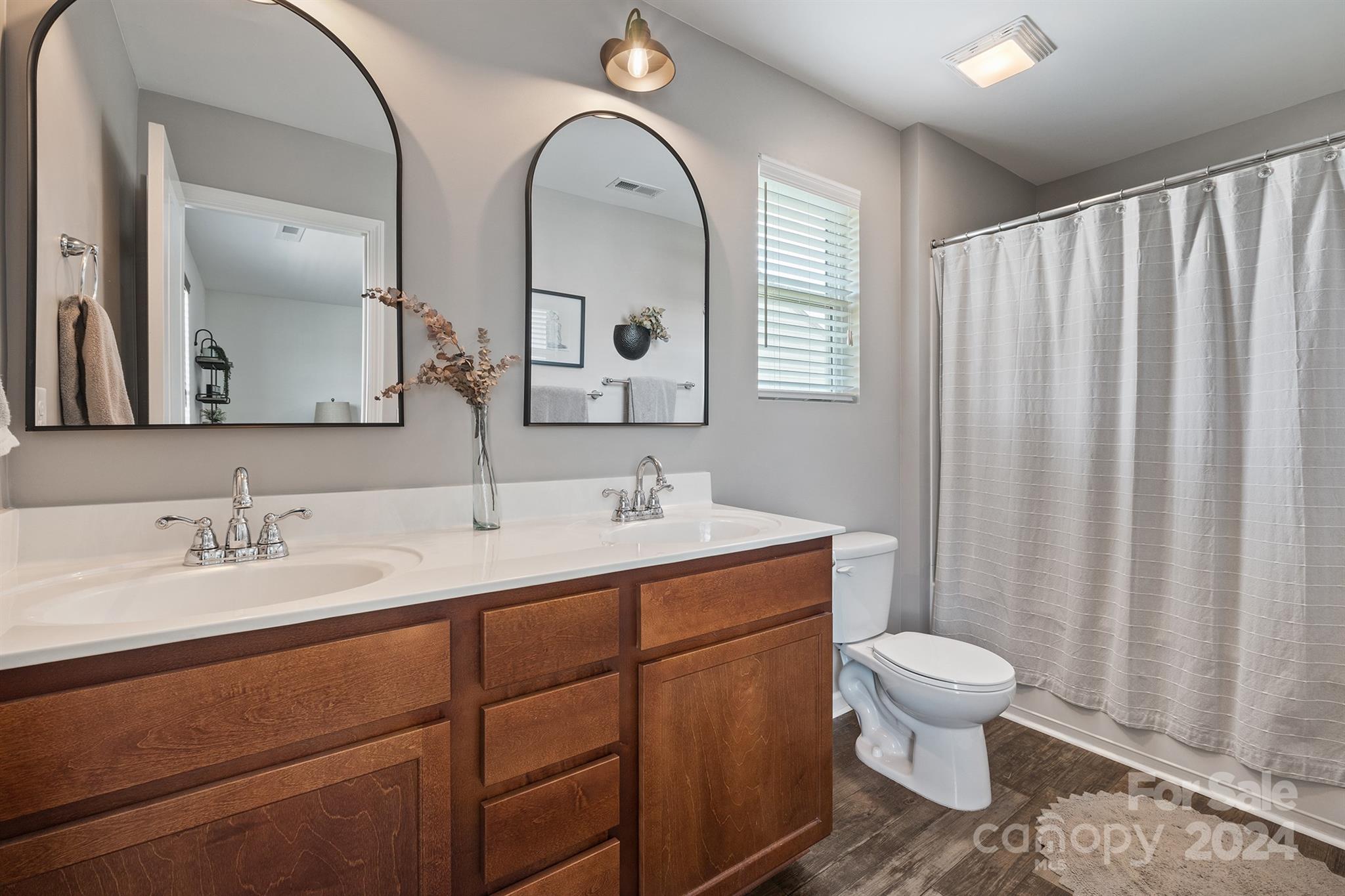 Hidden Lakes - Residential