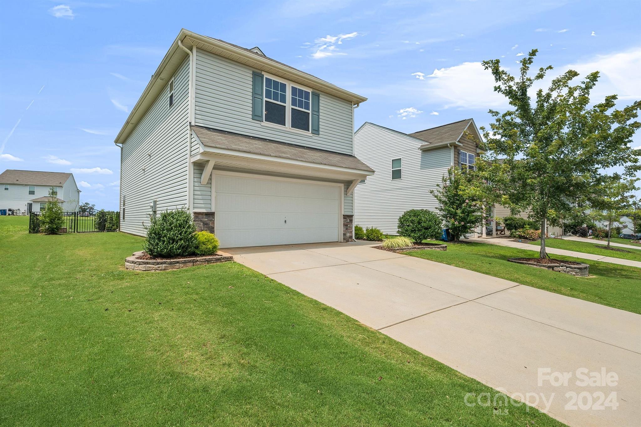 Hidden Lakes - Residential