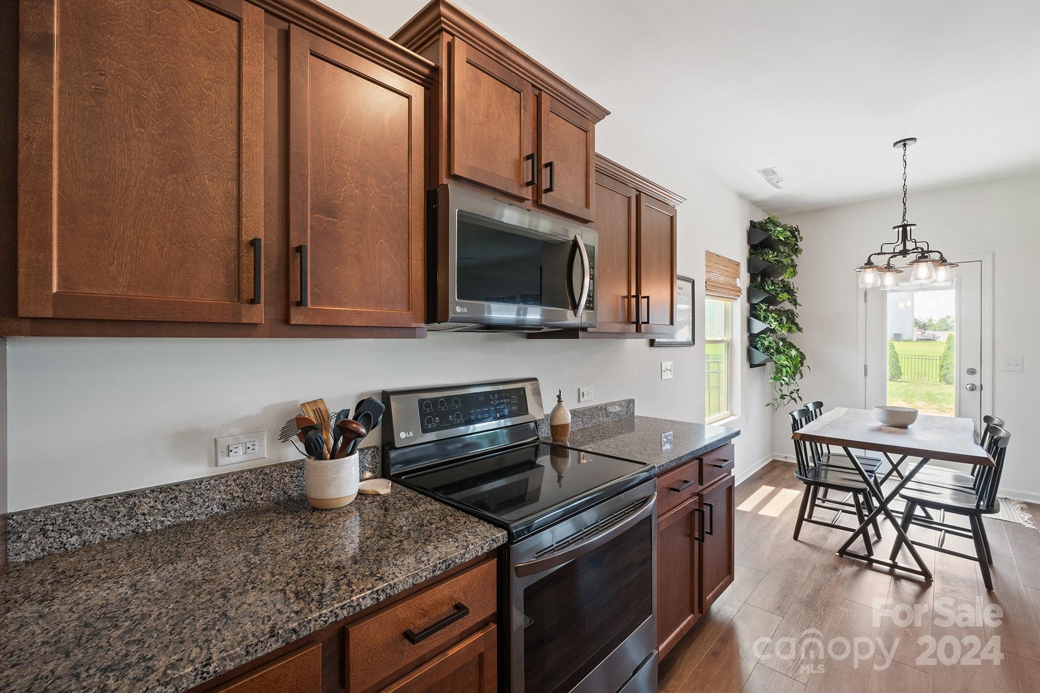 Hidden Lakes - Residential