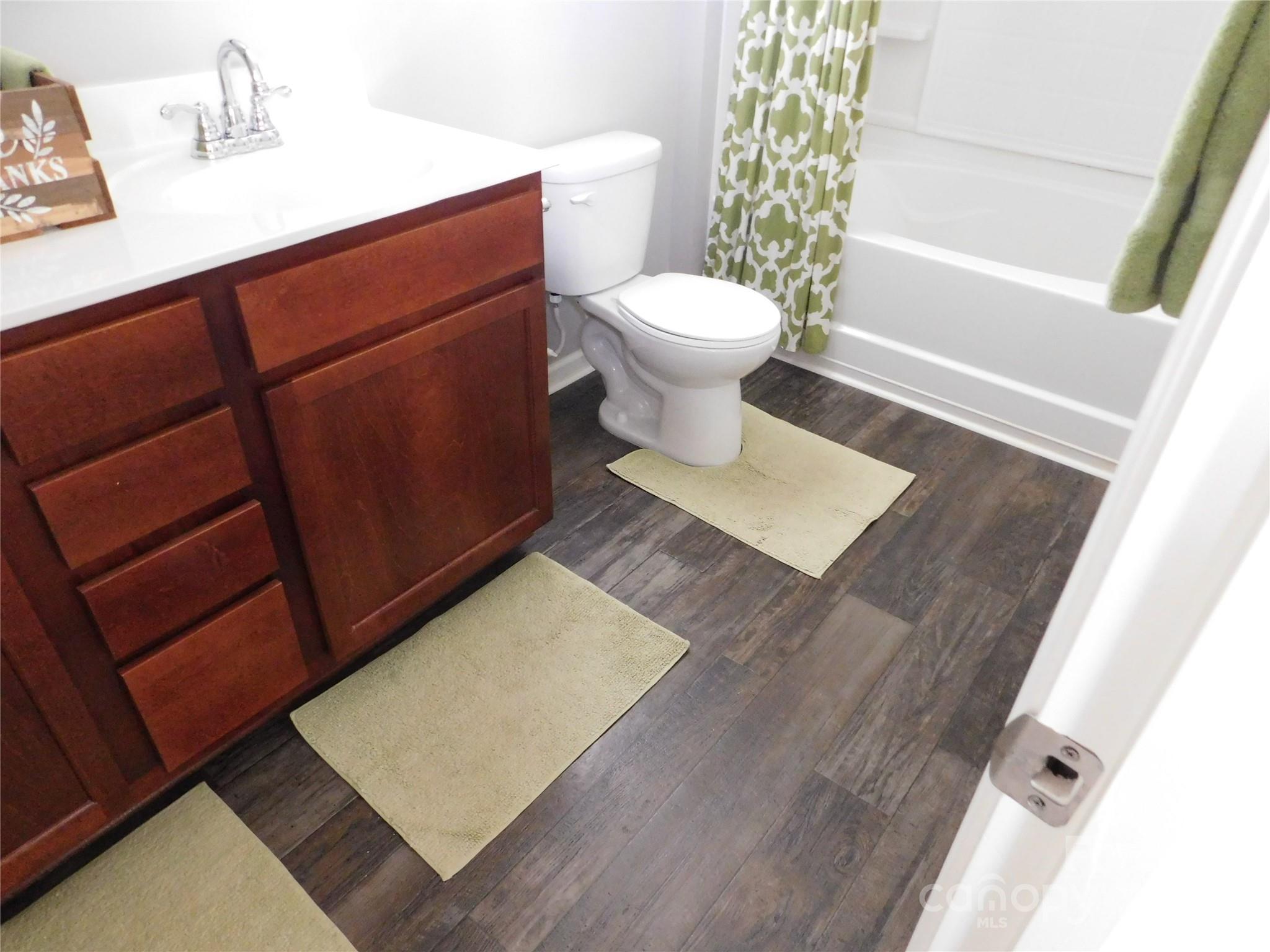 Hidden Lakes - Residential