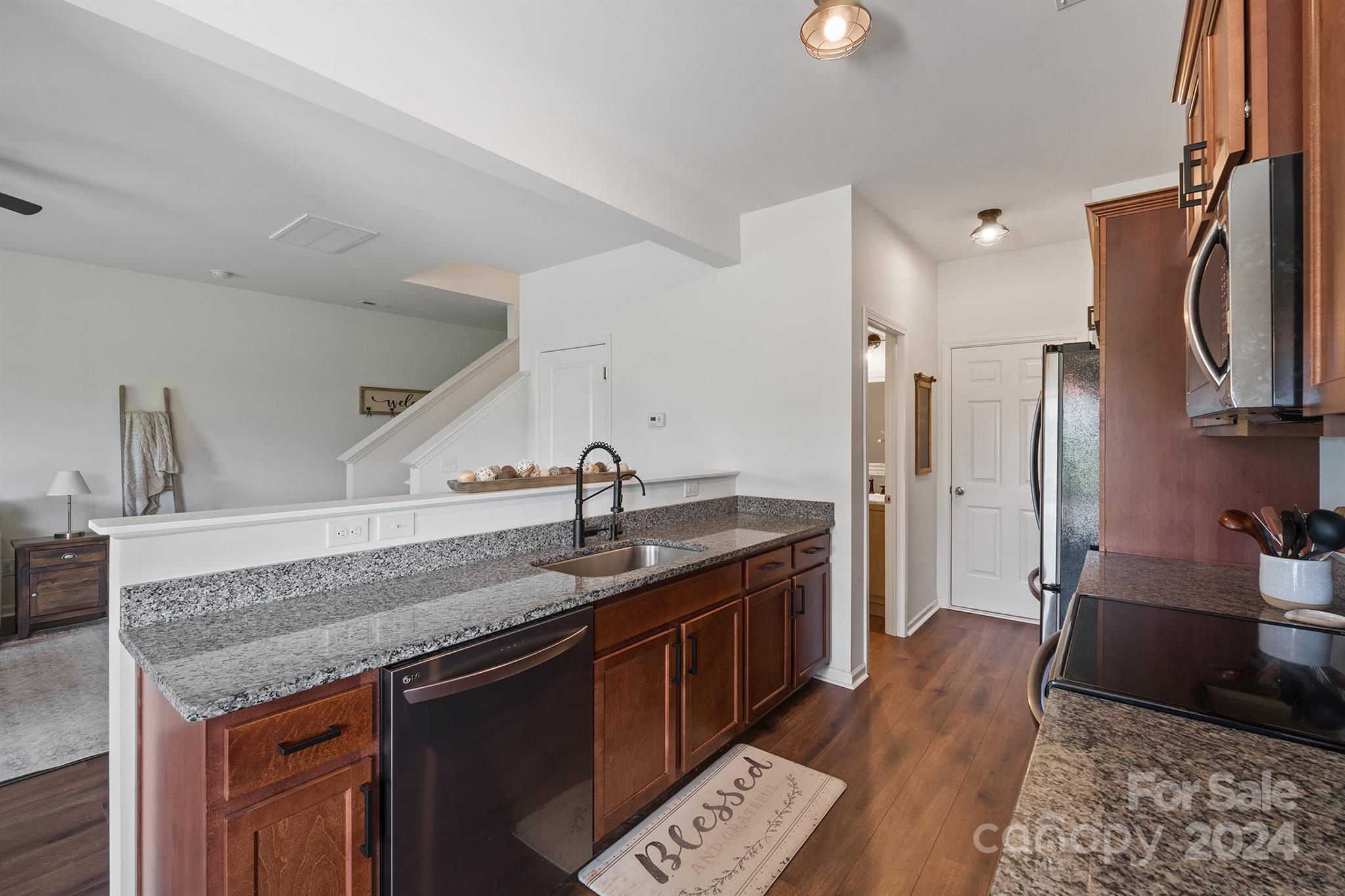 Hidden Lakes - Residential