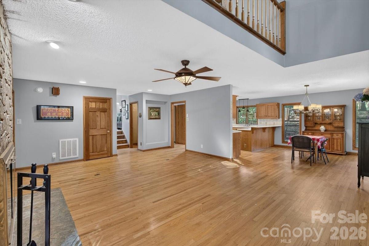 10 Thornwood Court