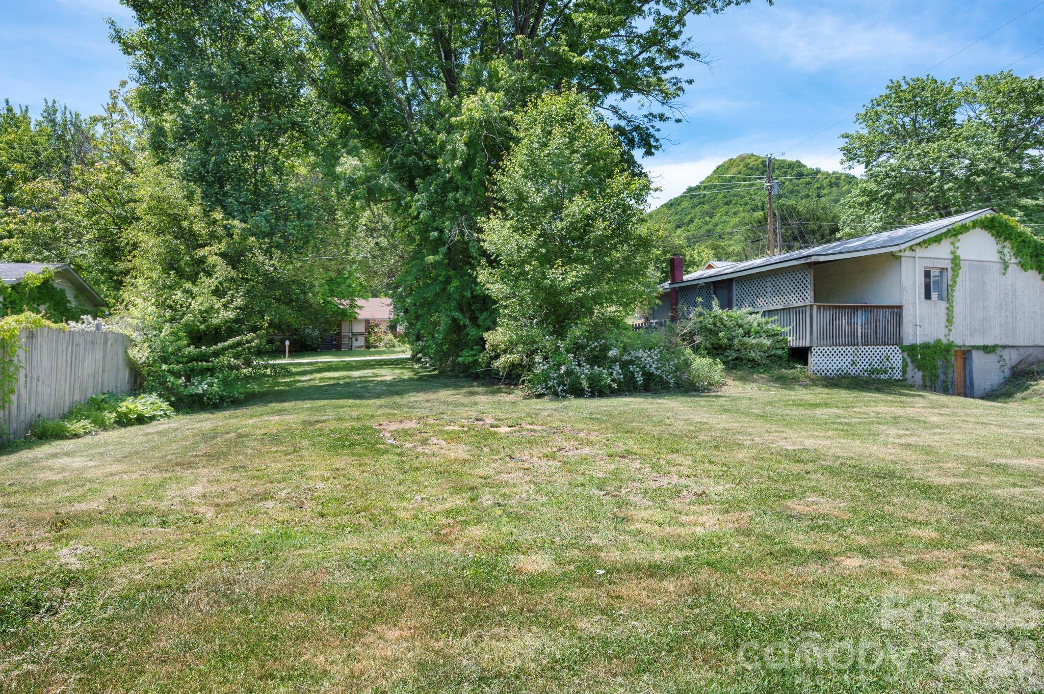 BEAVERDAM - Residential