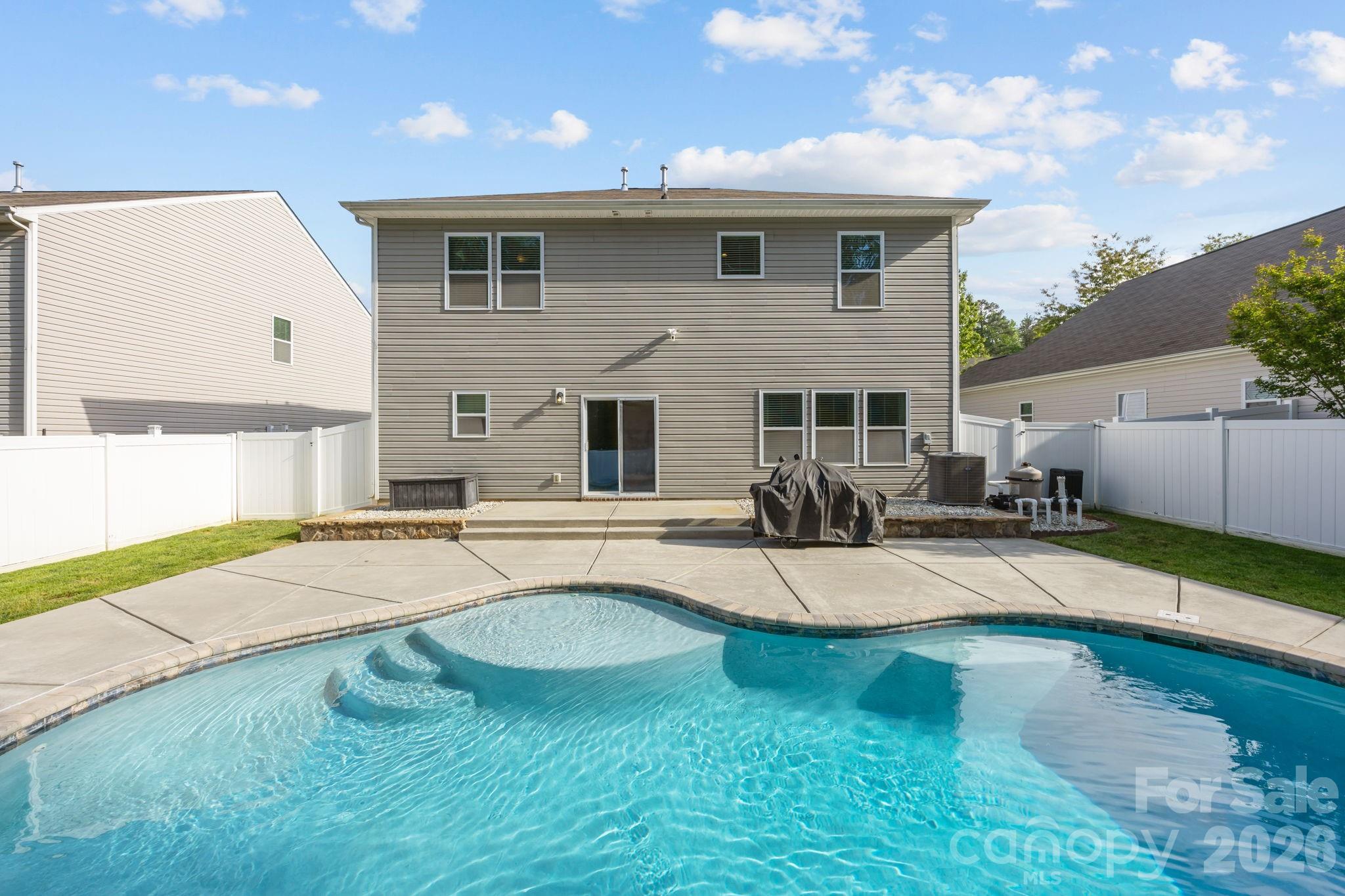 Lawing Pond - Residential