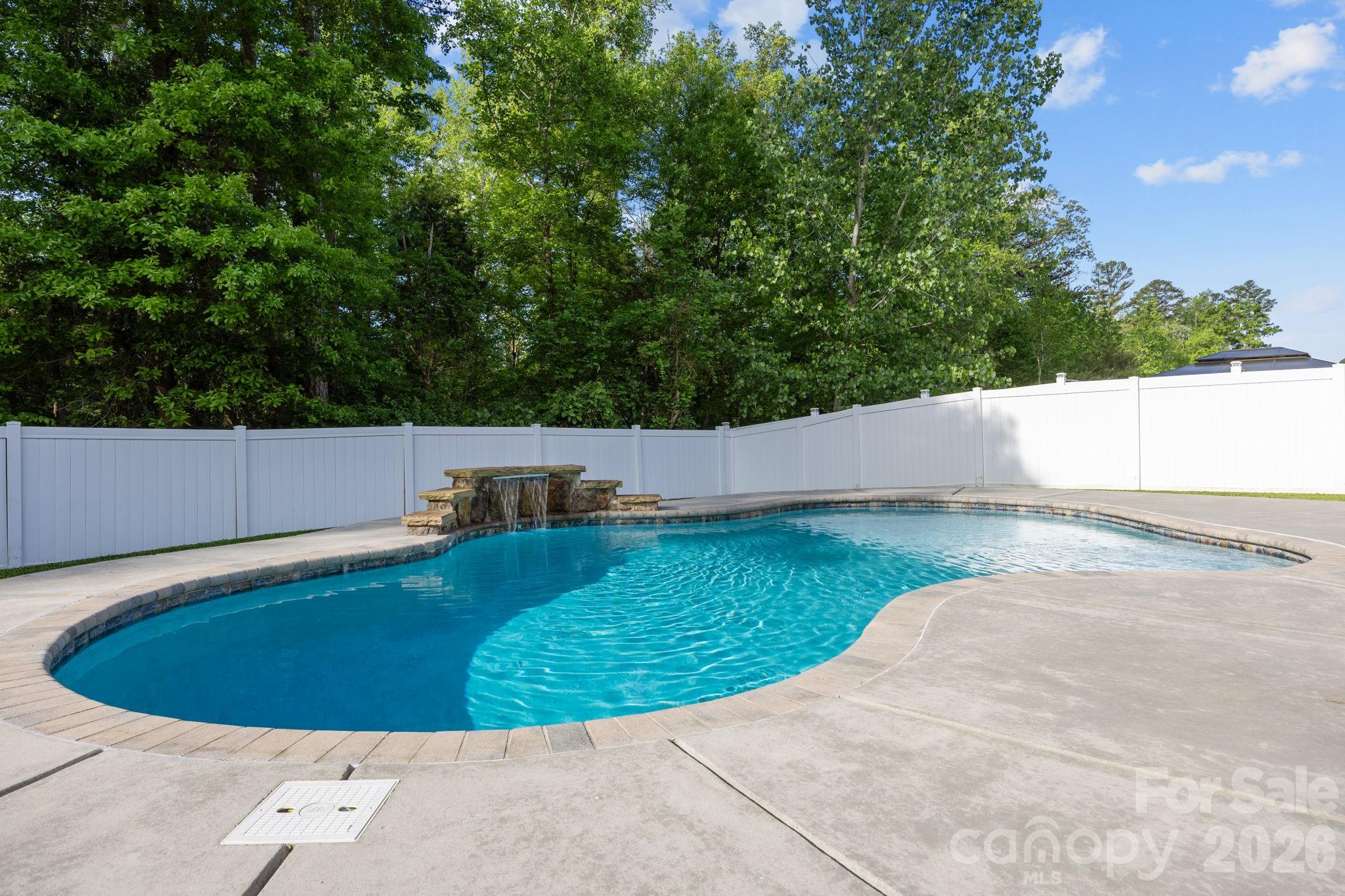 Lawing Pond - Residential