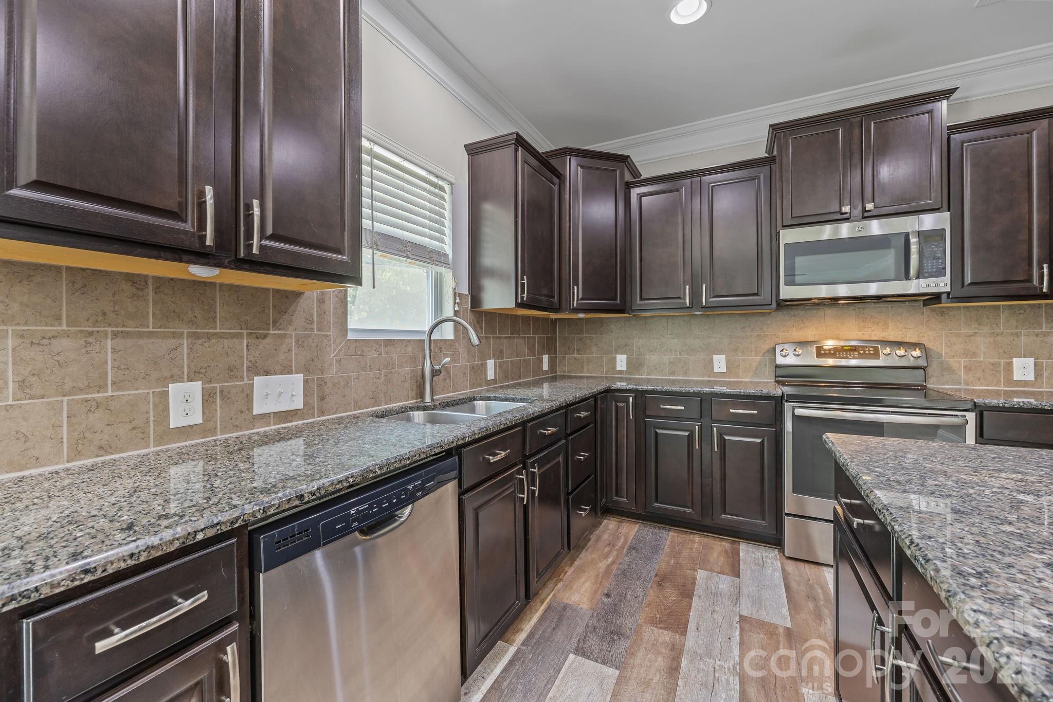 Lawing Pond - Residential