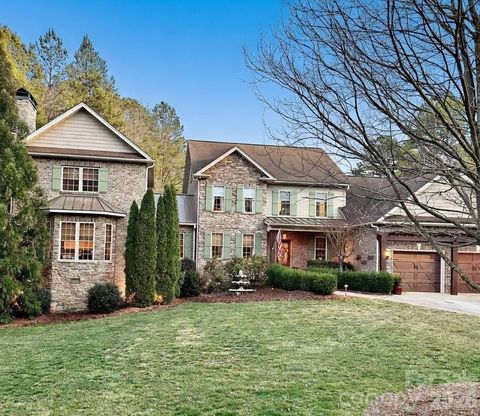 4852 Brookridge Drive NE Hickory NC 28601