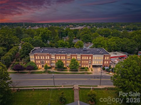 Photo of 2946 Selwyn Avenue #112, Charlotte, NC 28209 (MLS # 4387931)