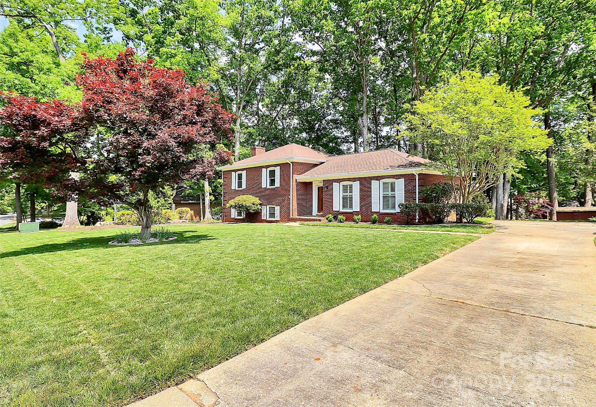 1024 Regency Drive