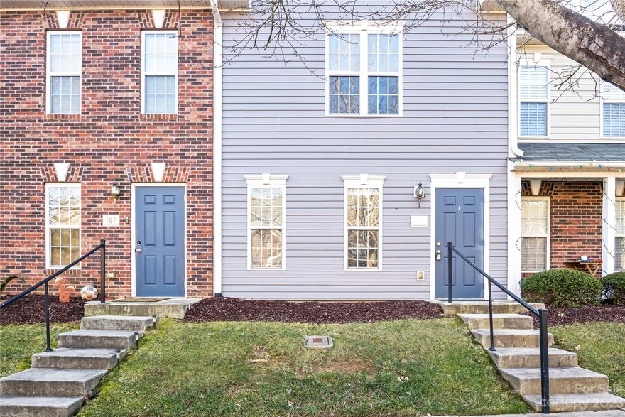 Back to active, no fault of the condo, buyer's loan didn't work out. Now a nice price reduction for you!
Awesome floorplan, wide open and inviting. Really nice LVP flooring, kitchen has lots of cabinet space, family room is also a very nice space. Has a dining room as well. Lower patio, main entry, upstairs has 2 primary bedrooms with great closet space. Out back there is a spacious patio with parking in front and back for your convenience.
This won't last long, come on by to check it out.
One year warranty included