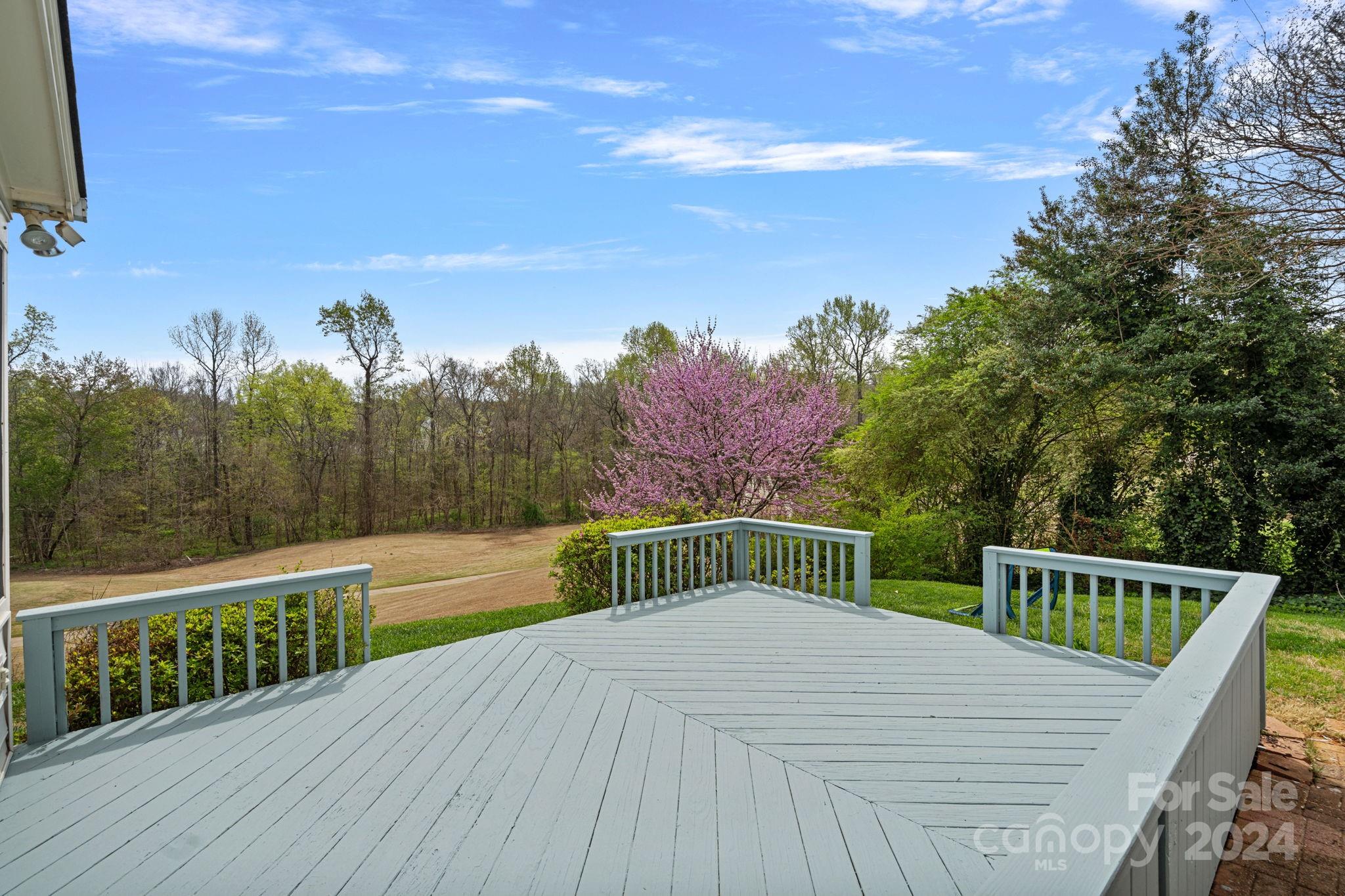 Highland Creek - Residential