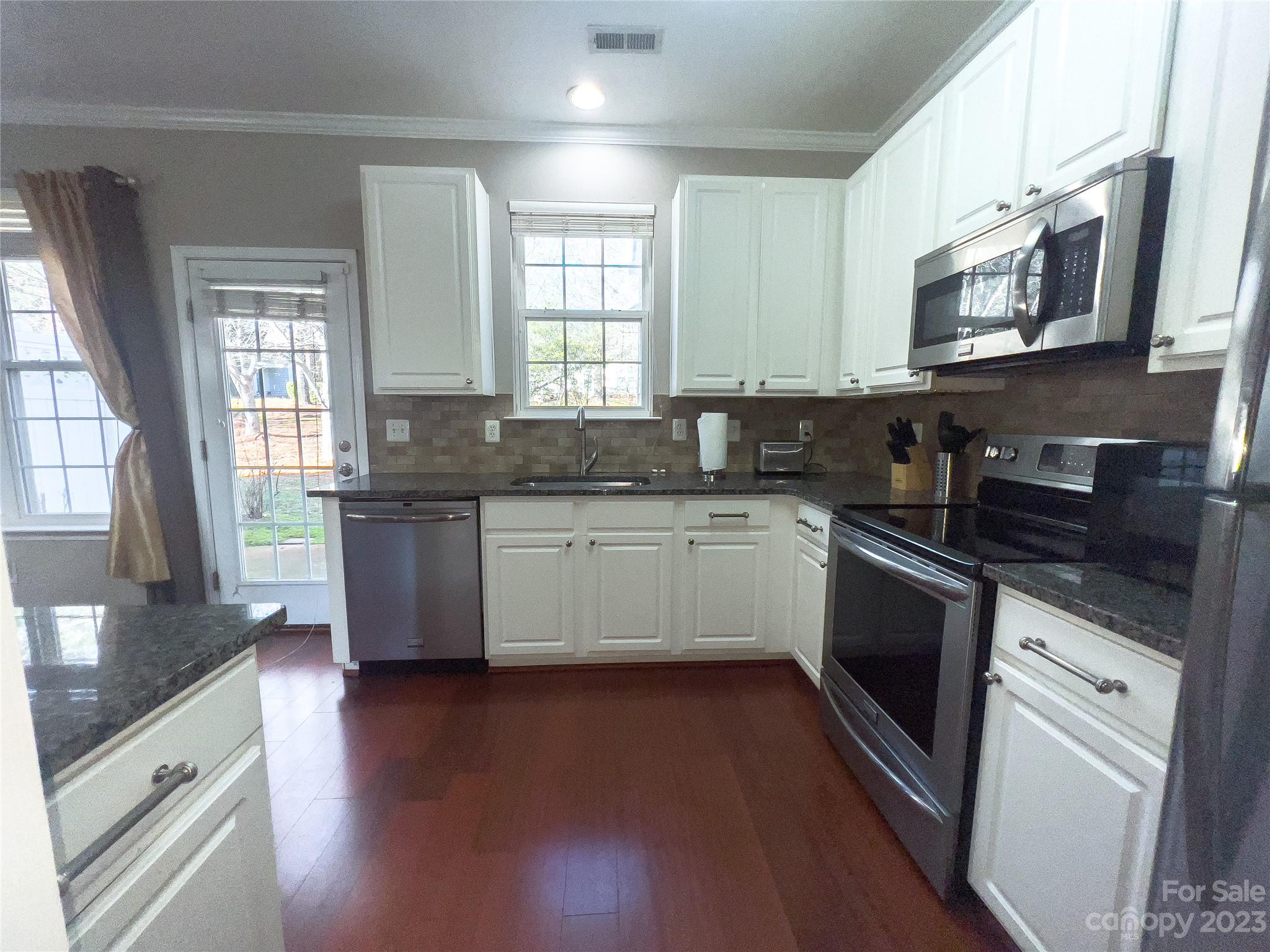 Villages of Avonlea - Residential