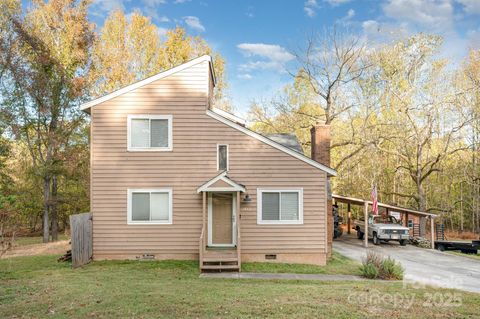 Photo of 6013 Tall Tree Lane, Harrisburg, NC 28075 (MLS # 4316032)