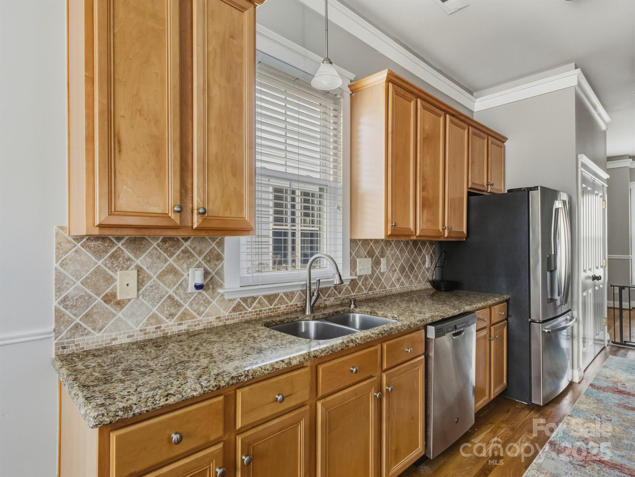 6718 Park Meadows Place