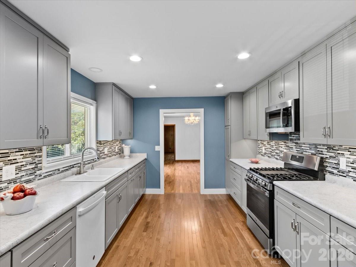 39 Hawthorne Lane