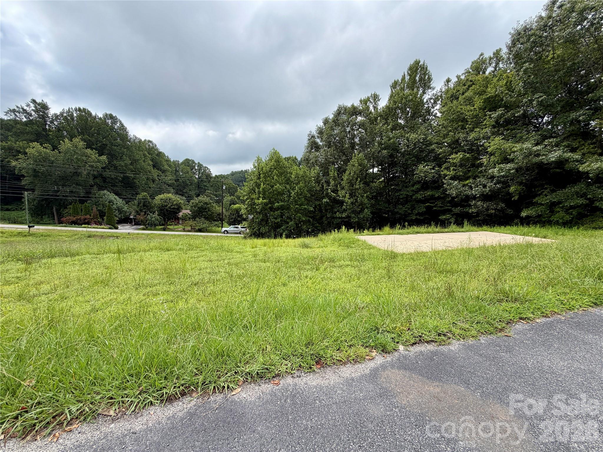 196 Beaman Road E