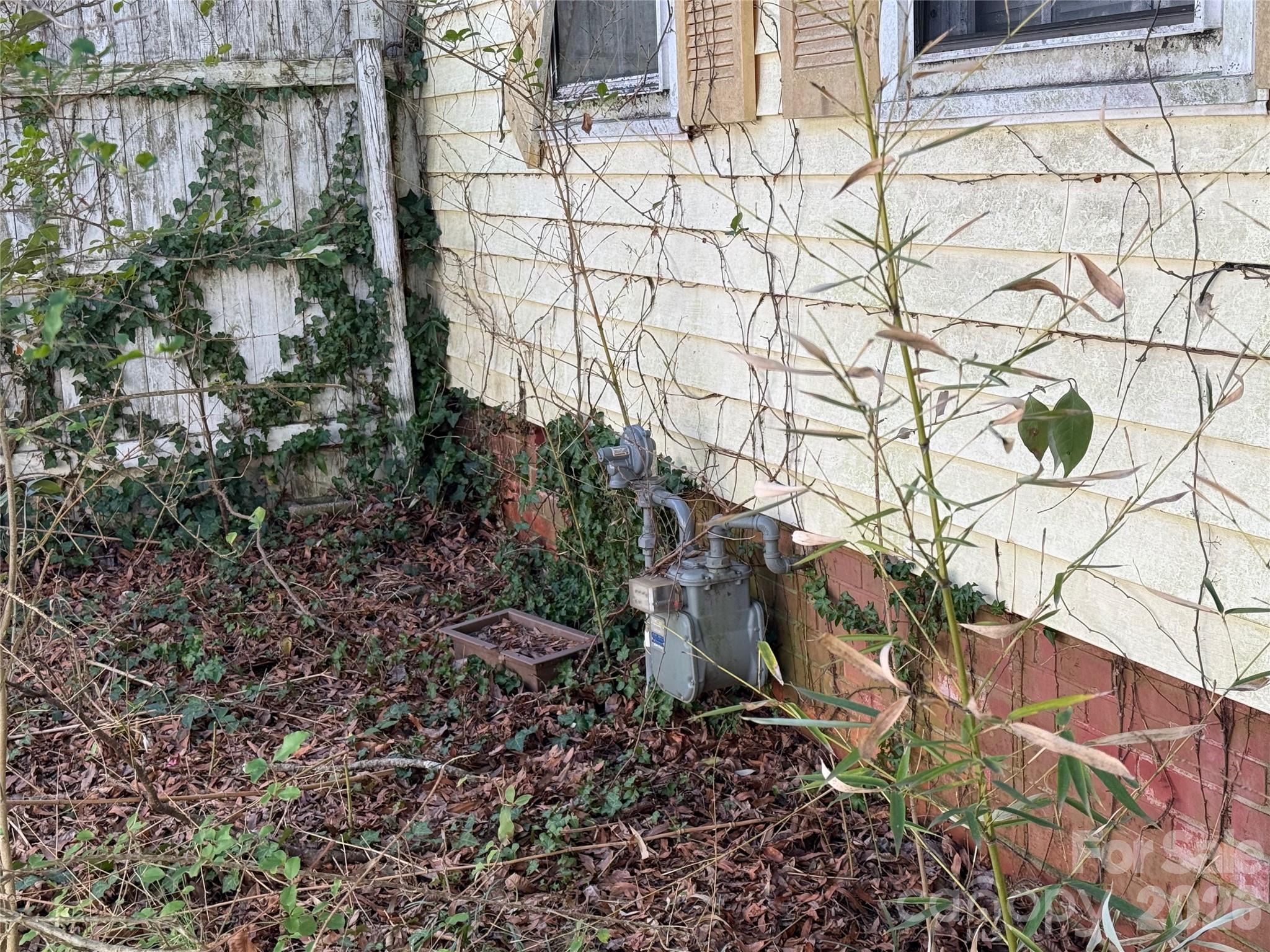 Howie Acres - Residential