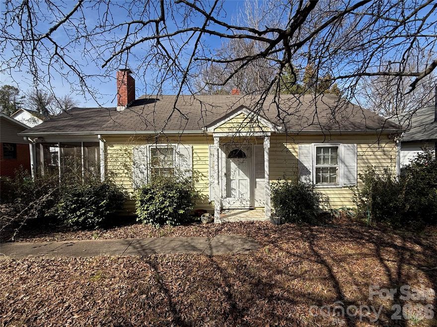 Incredible investment opportunity in a prime location! No HOA. Exceptional opportunity for investors, builders, or buyers looking for a new project. This quaint one story home sits on a long lot approximately 250' deep and is need of someone with a creative eye. The home needs a substantial amount of work and highest and best use is likely new construction. Sale is subject to a 10 day upset bid period. Please contact your agent for more information about the sale process.