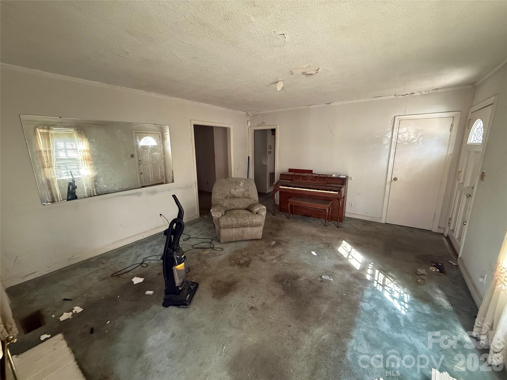 Howie Acres - Residential