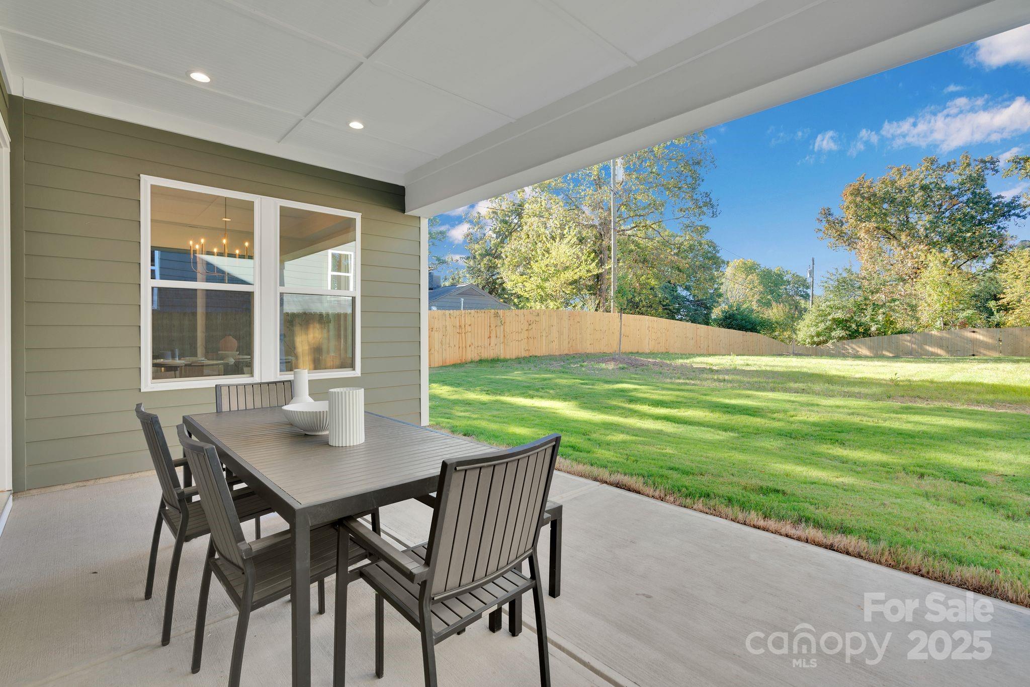 Country Club Heights - Residential