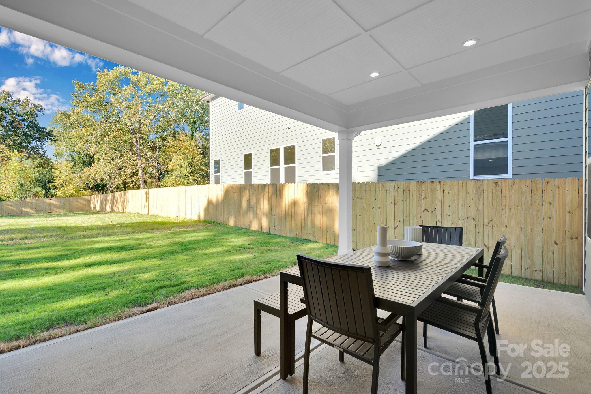 Country Club Heights - Residential