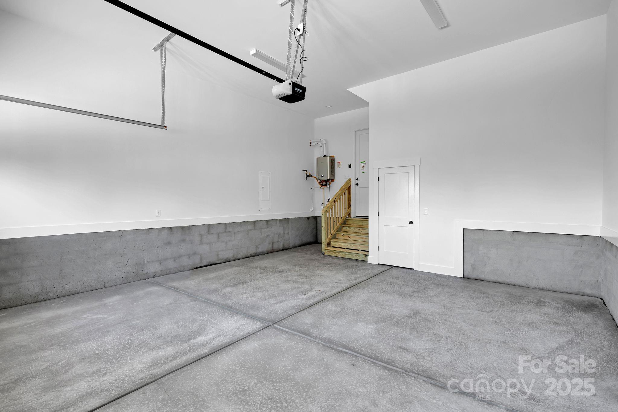 Country Club Heights - Residential