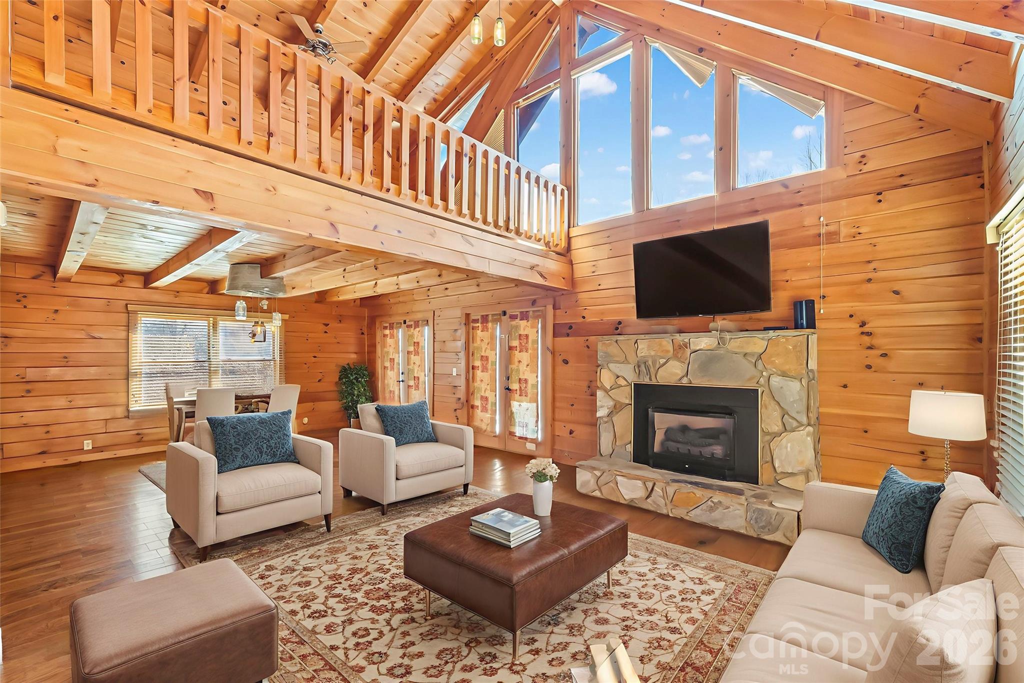 460 Cascades Parkway